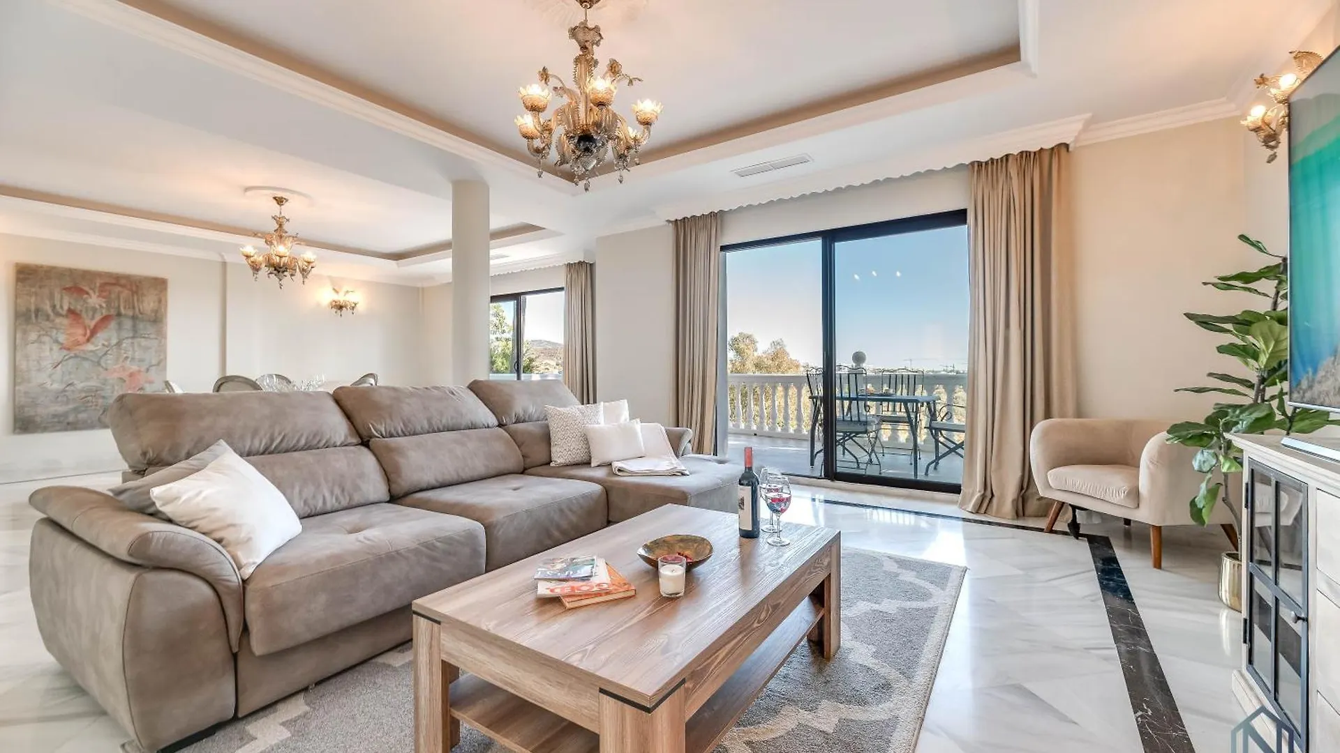 Spacious 6 Bdrm Villa - Golf Lover'S Paradise Marbella Apartman
