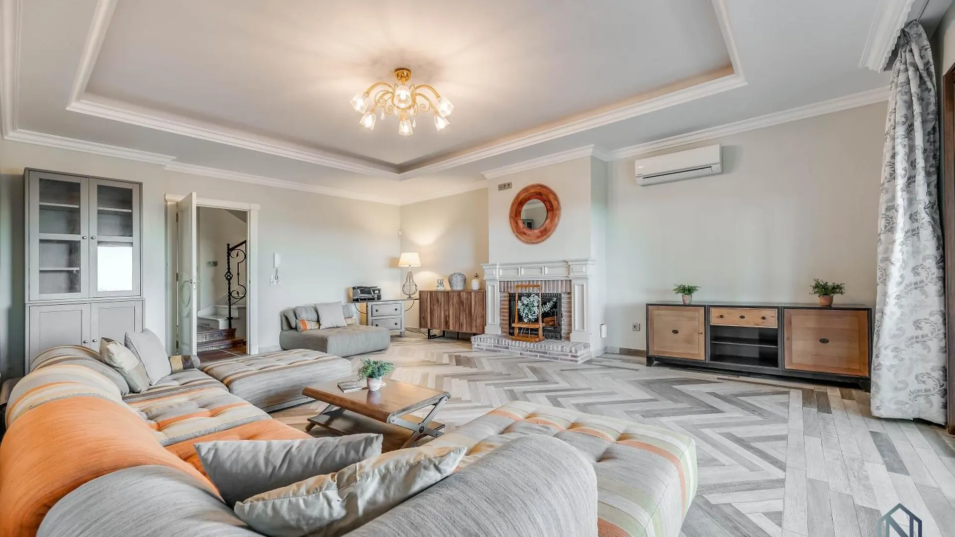 Apartman Spacious 6 Bdrm Villa - Golf Lover'S Paradise Marbella